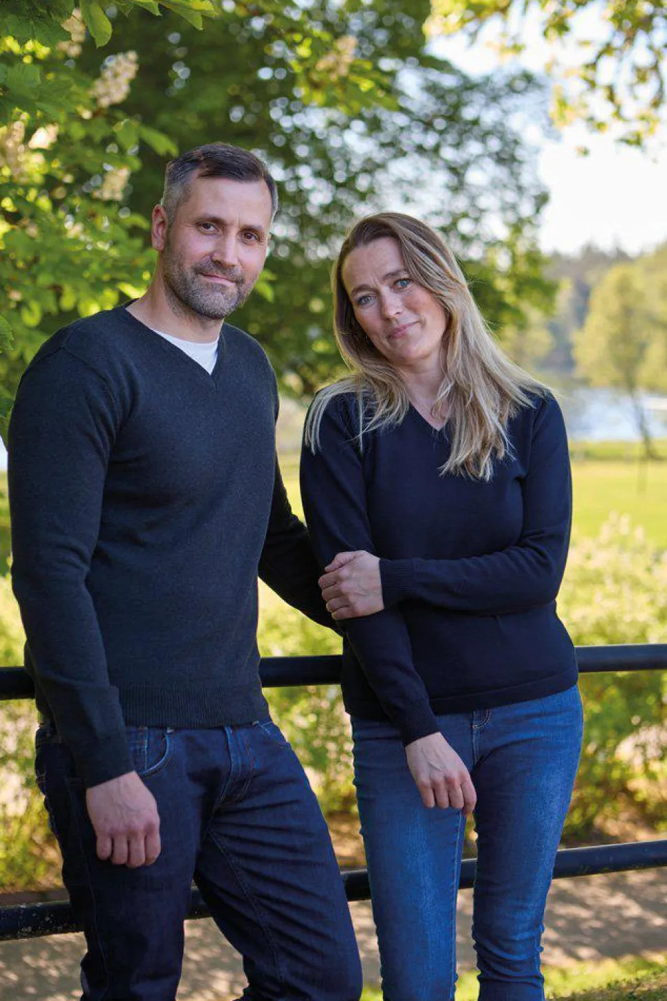 PD V-NECK MALE — GRAPHITE MARL